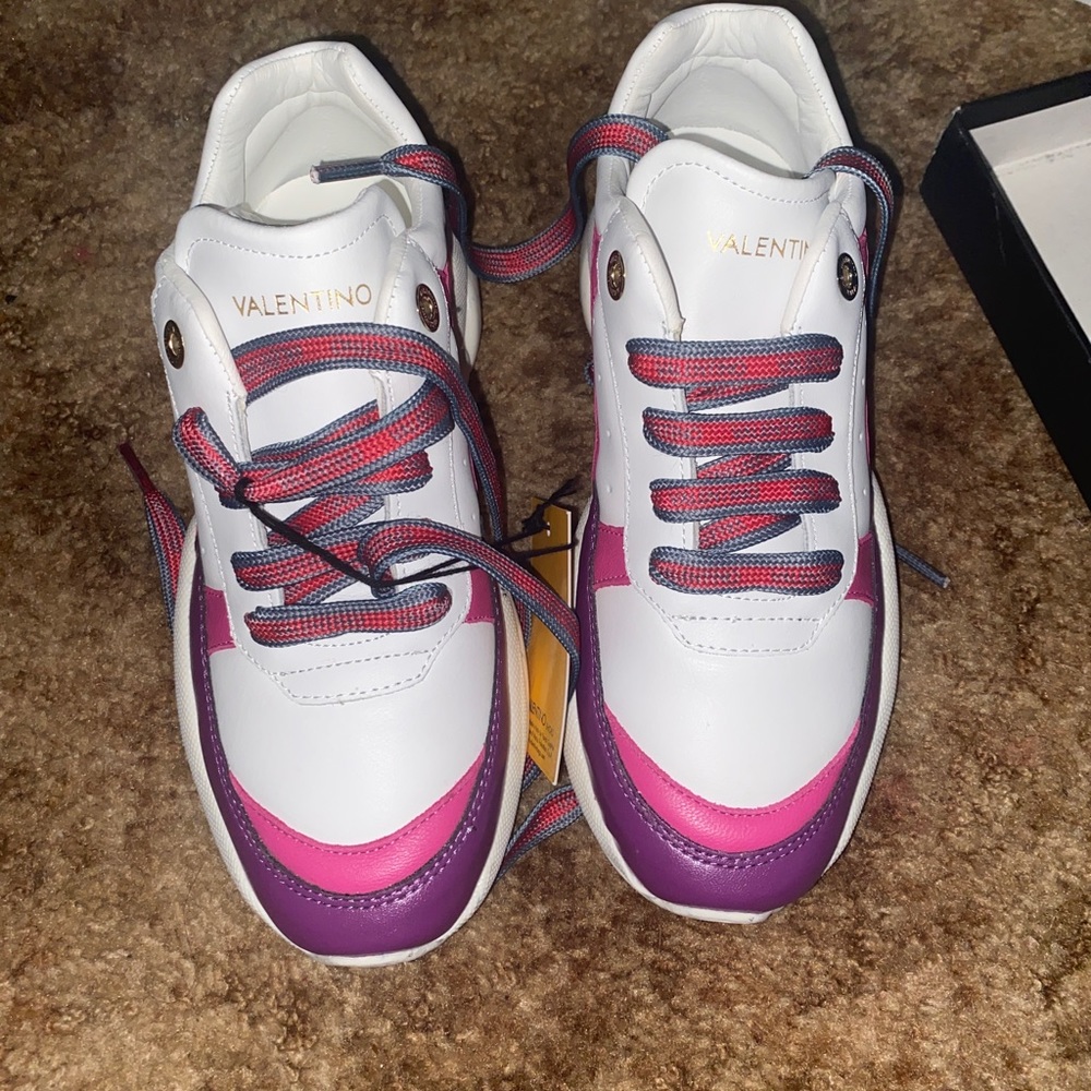 Authentic Valentino Miriam White Fuxia Shoes